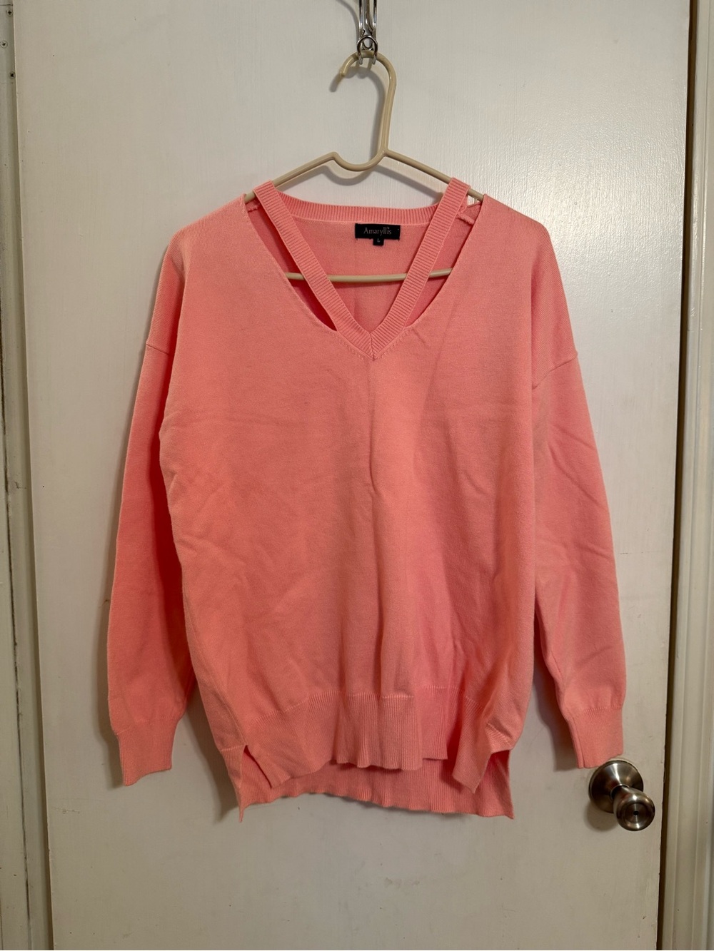 Ava & Viv coral V-Neck Women's Sweater